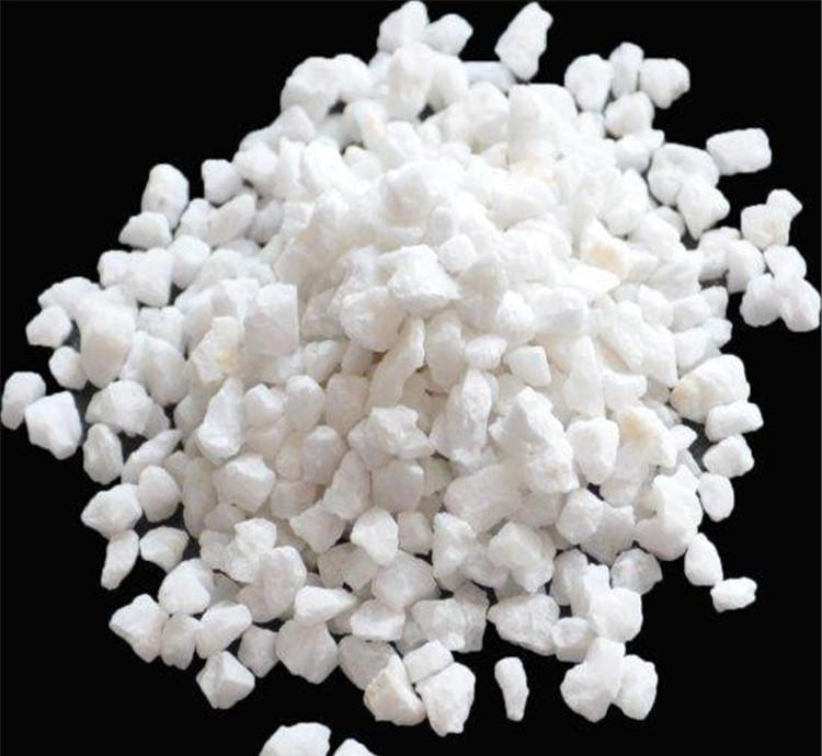 珍珠巖.jpg 珍珠巖.jpg